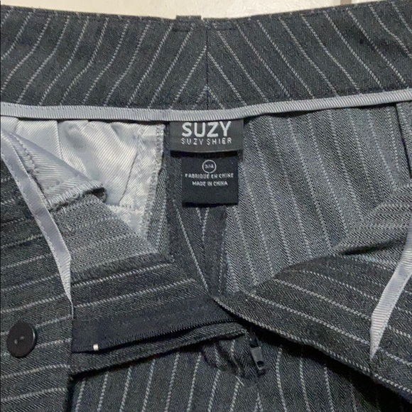 Mint condition dress pants - Picture 3 of 3